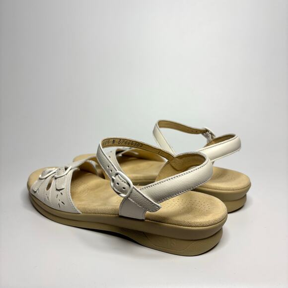 SAS Duo Strap Leather Buckle Comfort Sandal in White (Narrow) - Picture 3 of 10